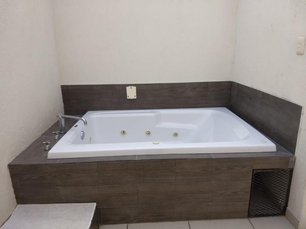 Hotel Guiva San Pablo Асьенда-Бланка Экстерьер фото